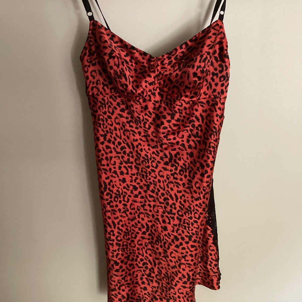 Victoria Secrets Teddy Black and Red Animal Print Size medium - Picture 3 of 4